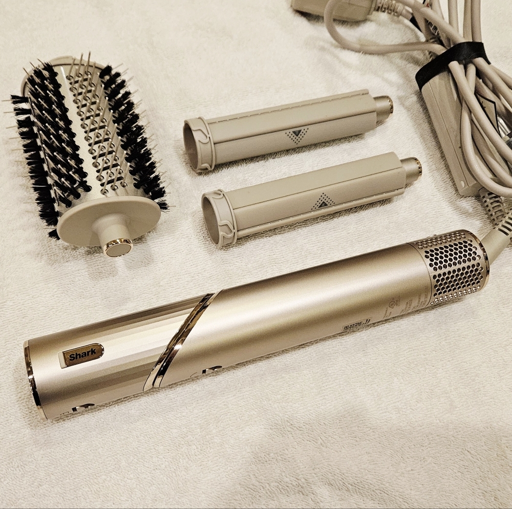 Shark Beauty FlexStyle Air Styling & Drying System